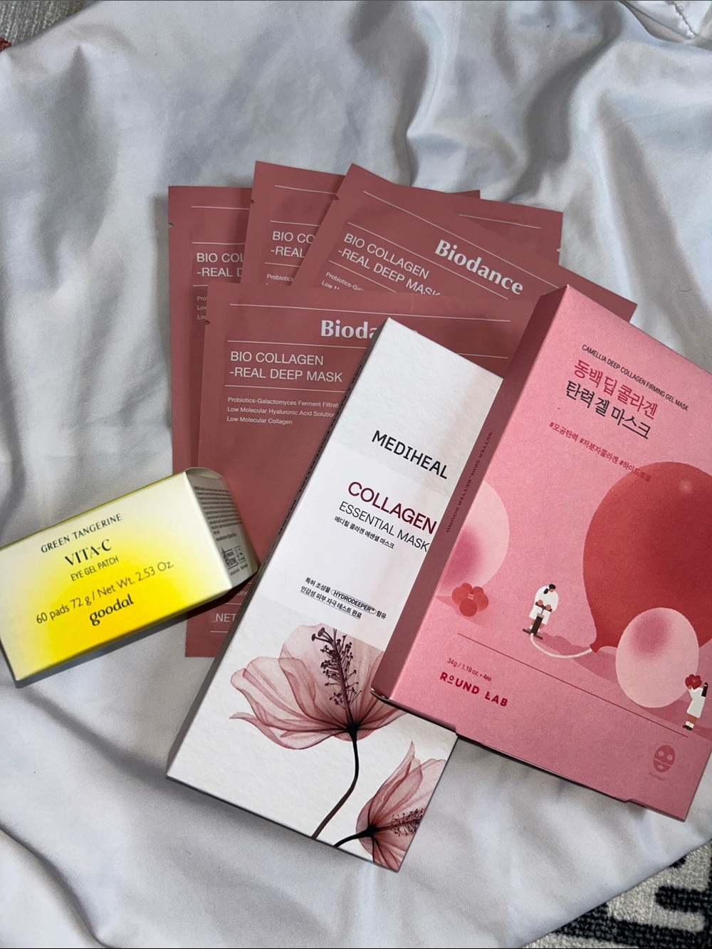 K-beauty) Face & eye mask bundle.